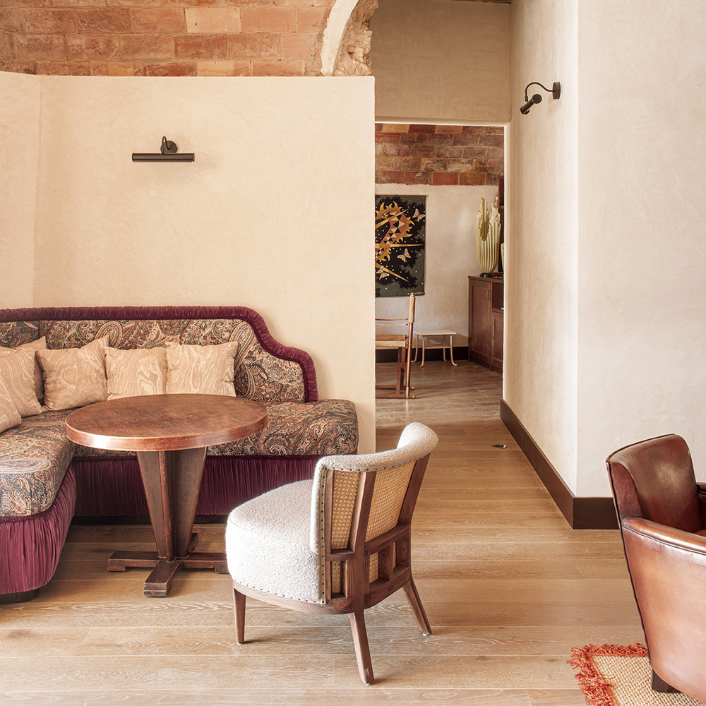 Mar 3 – Crearte Collections