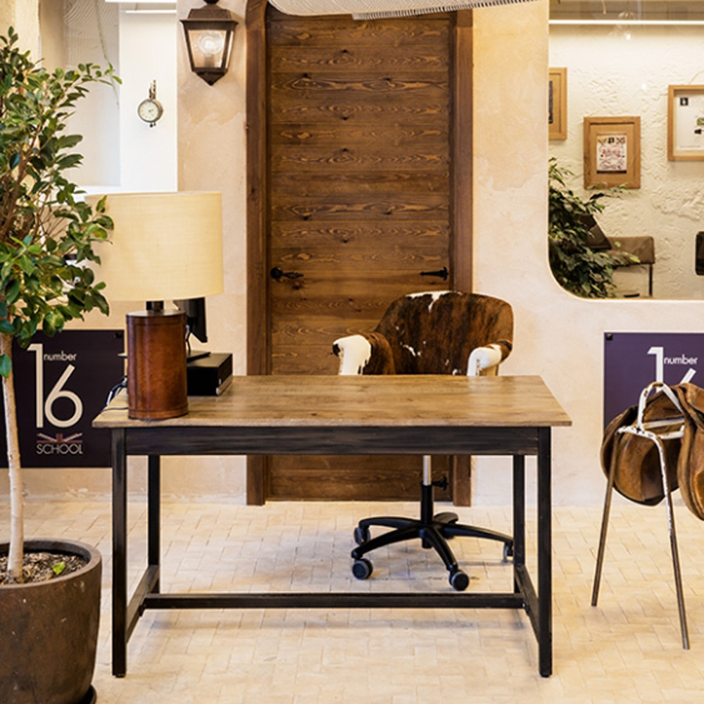 Paris Swivel 2 – Crearte Collections