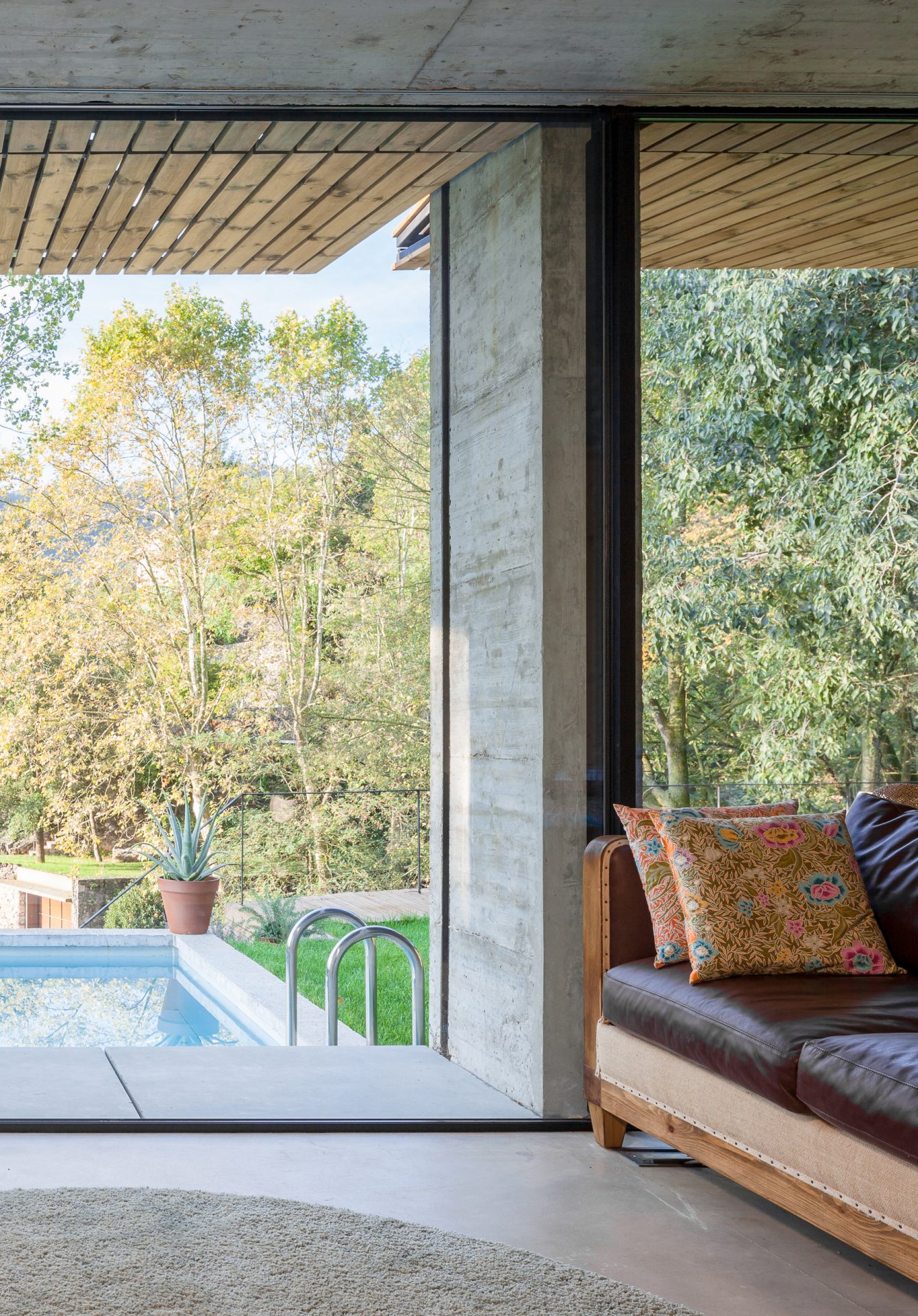 Retina – Crearte Collections -03