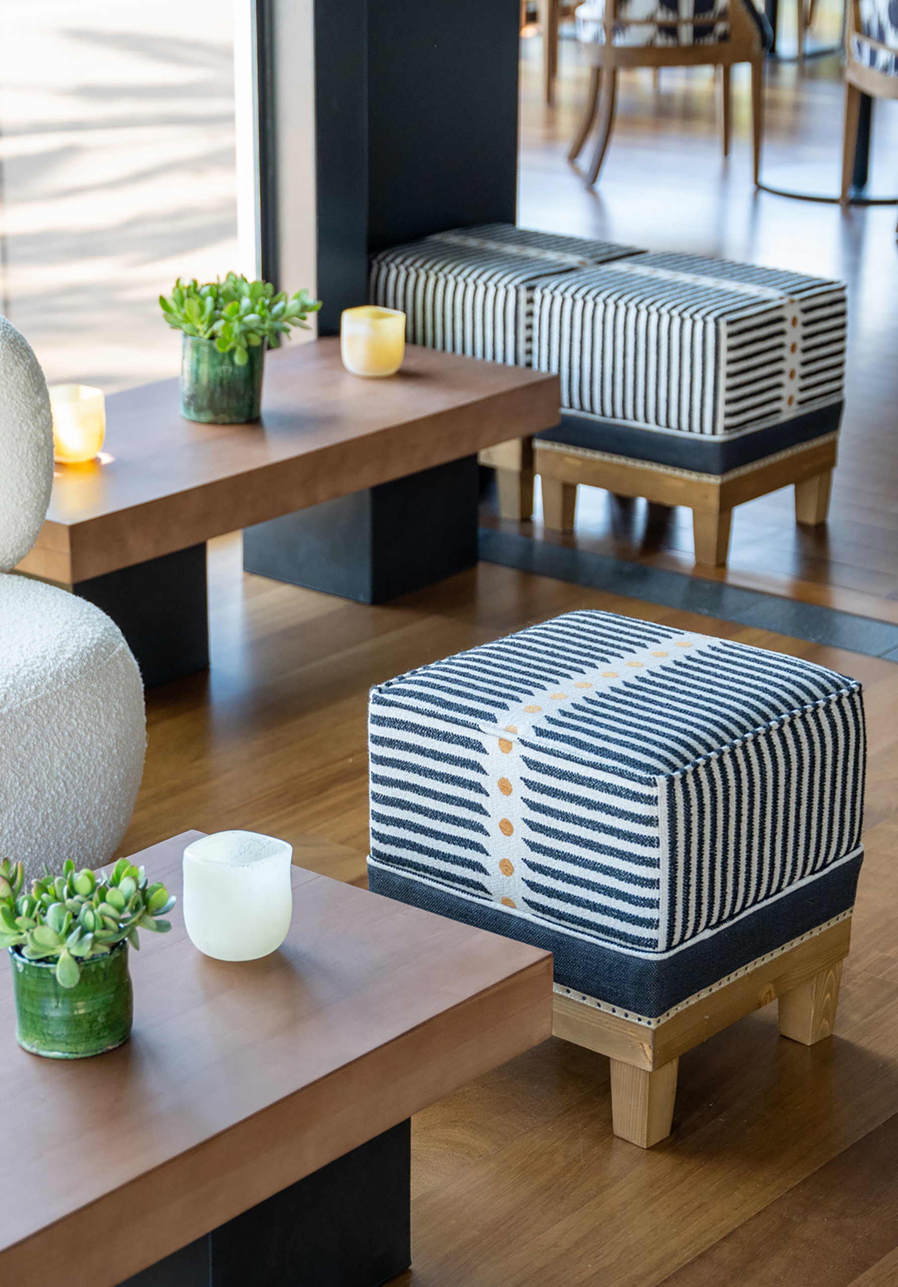 Yara Restaurant – Crearte Collections 04