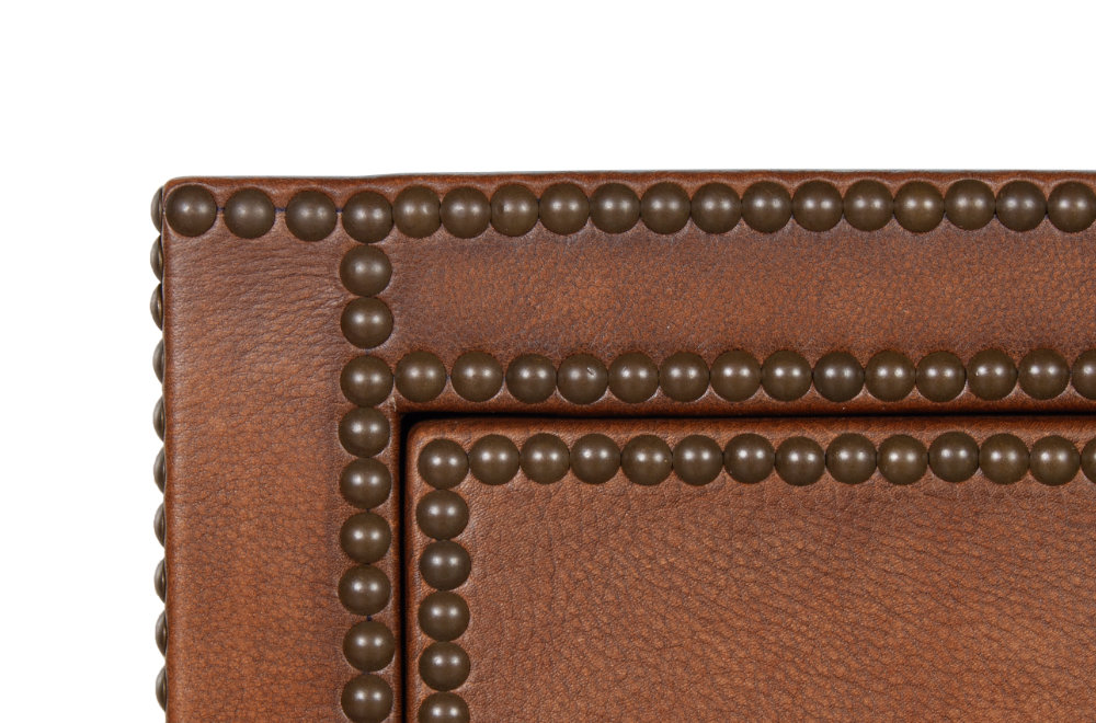 Bespoke bedside taula Crearte Collections 07